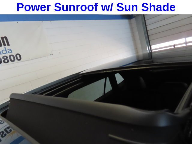 Used 2021 Blue Volkswagen 3.6L V6 SE w/Technology R-Line image 29