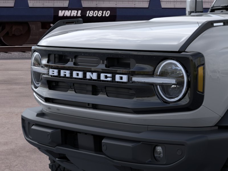 New 2026 Avalanche Gray Ford Outer Banks® image 19