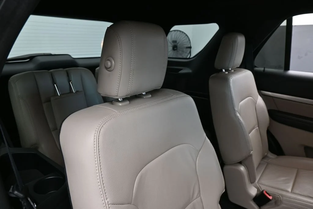 Used 2018 Cinnamon Glaze Metallic Ford XLT image 37