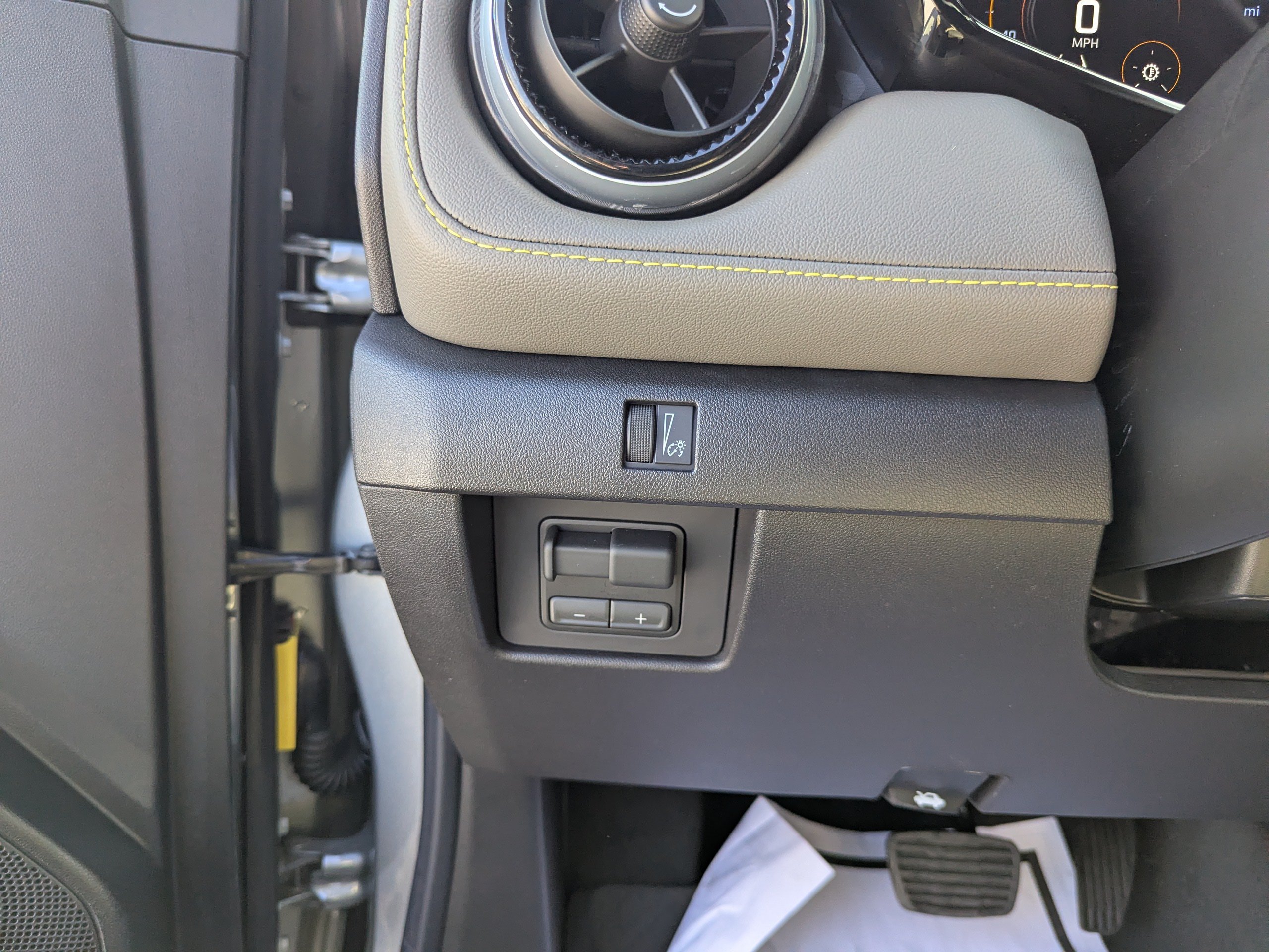 2026 Chevrolet Colorado ZR2 - Photo 14