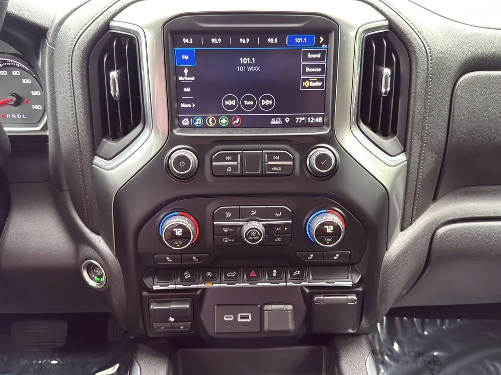 Used 2019 Black Chevrolet LT Trail Boss image 17