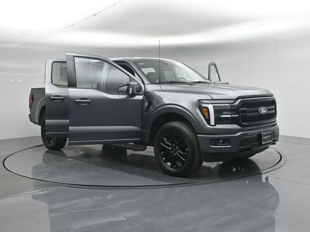 New 2026 Carbonized Gray Metallic Ford Lariat image 34