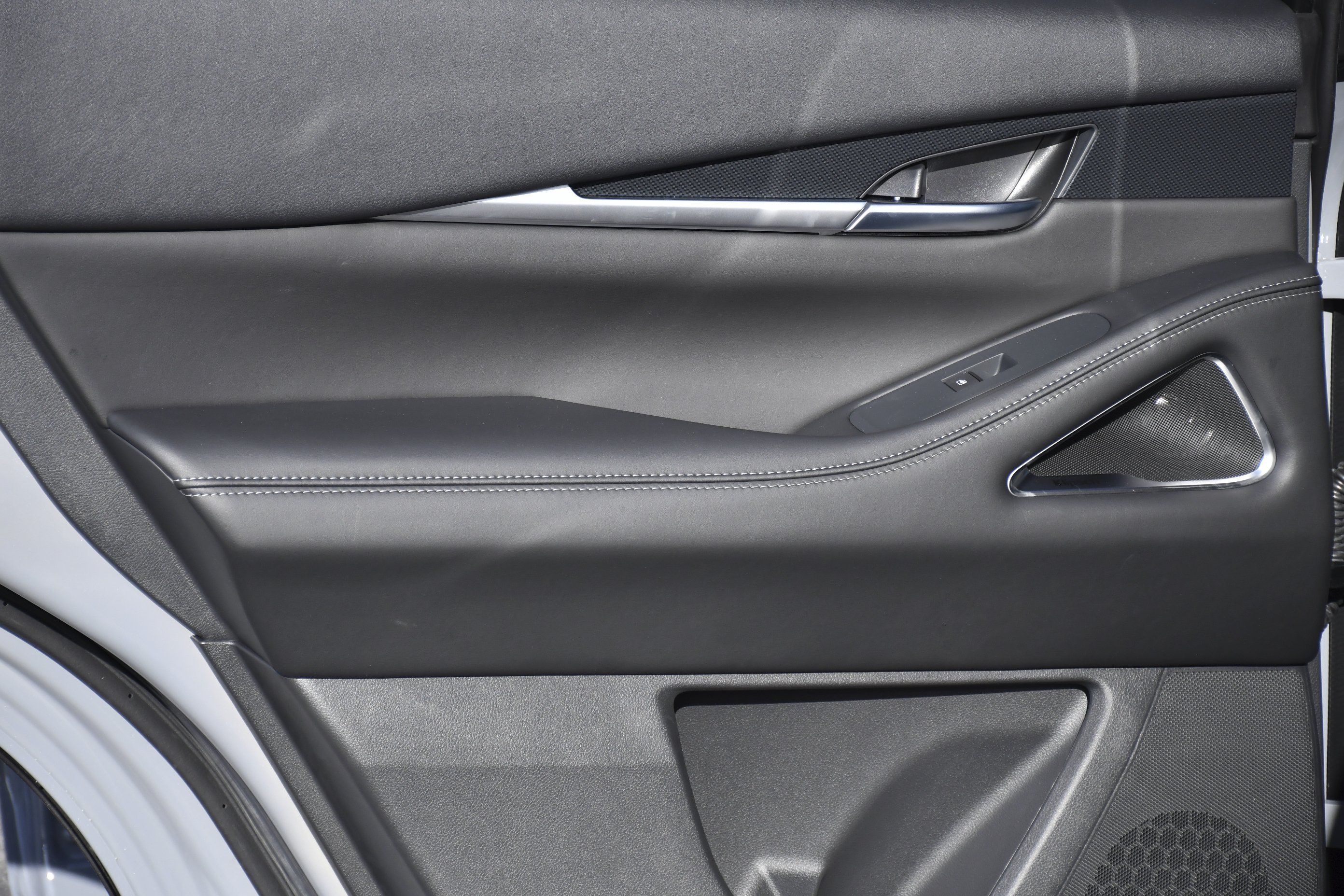 New 2027 HARBOR GRAY INFINITI Sport AWD image 27