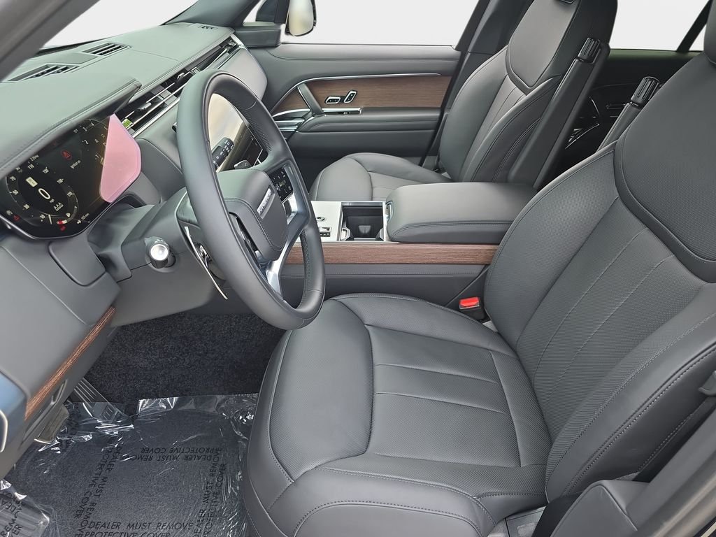 Certified Used 2025 Black Land Rover SE image 16
