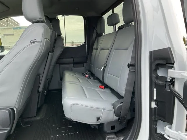 New 2026 Oxford White Ford XL image 20