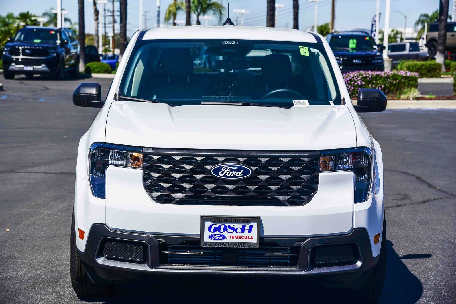 New 2026 Oxford White Ford XLT image 2