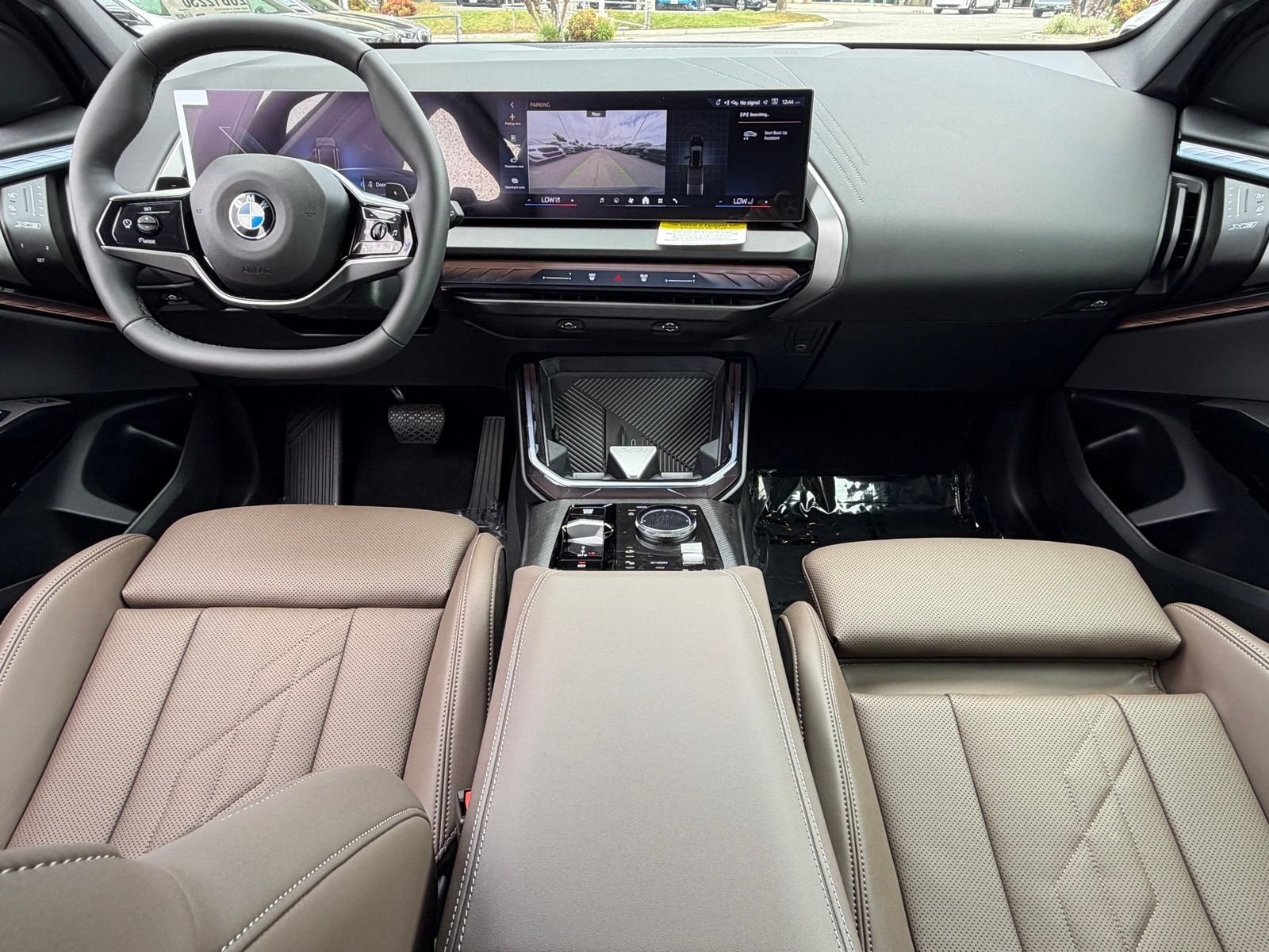 New 2026 Black Sapphire Metallic BMW 30 xDrive image 31