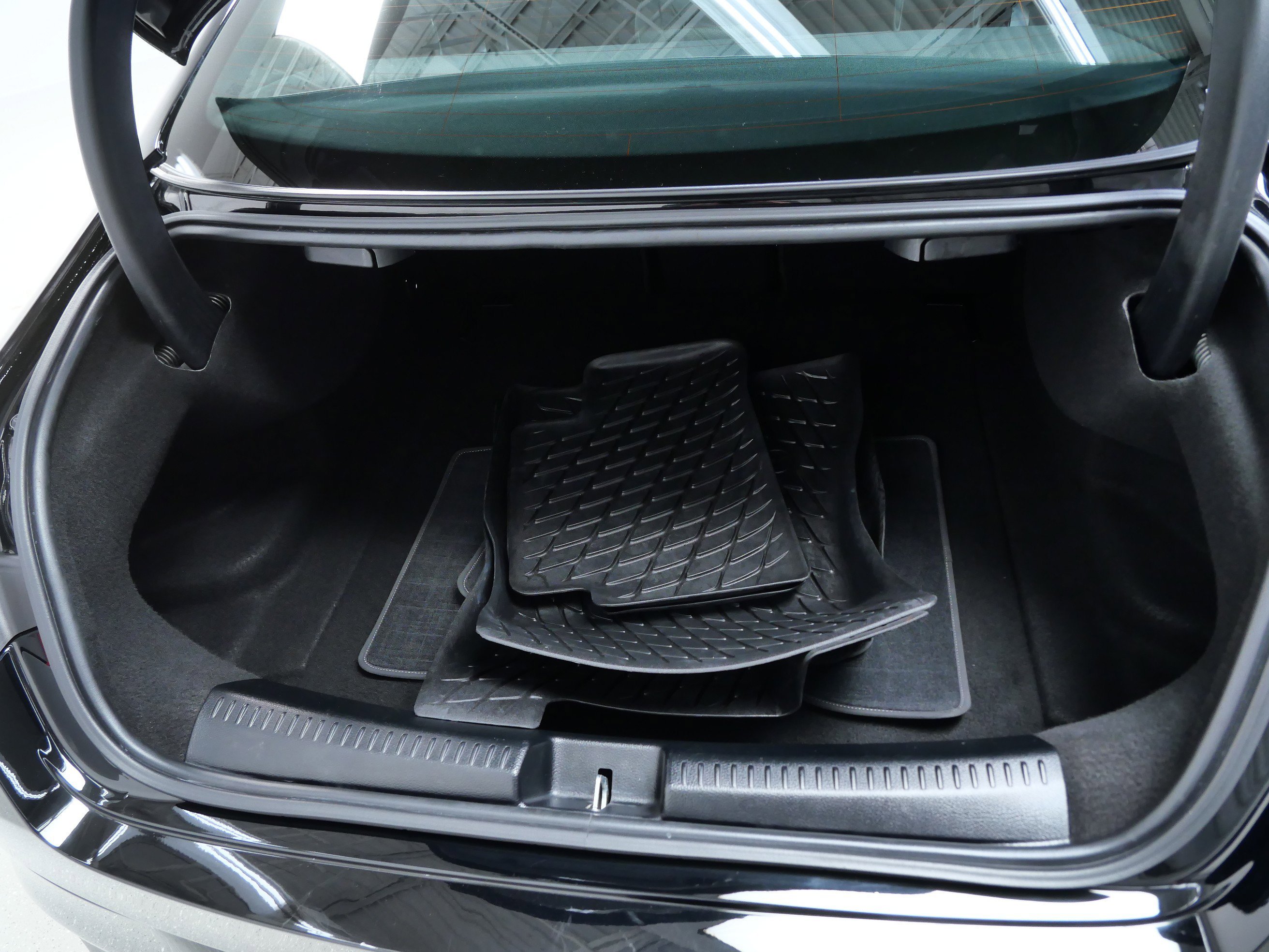 Certified Used 2022 Night Black Mercedes-Benz CLA 250 image 7