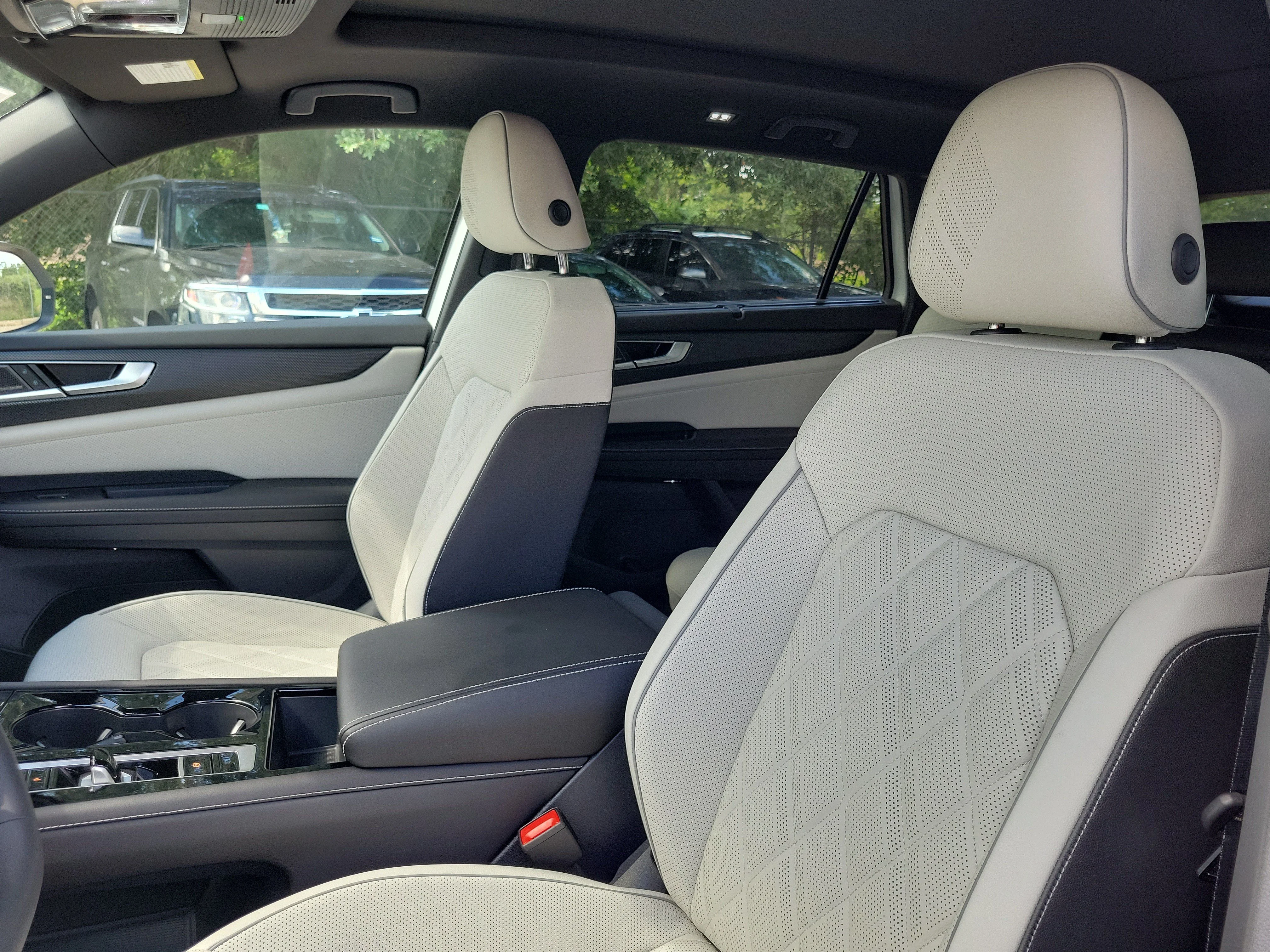 New 2026 White Volkswagen 2.0T SEL Premium R-Line image 16