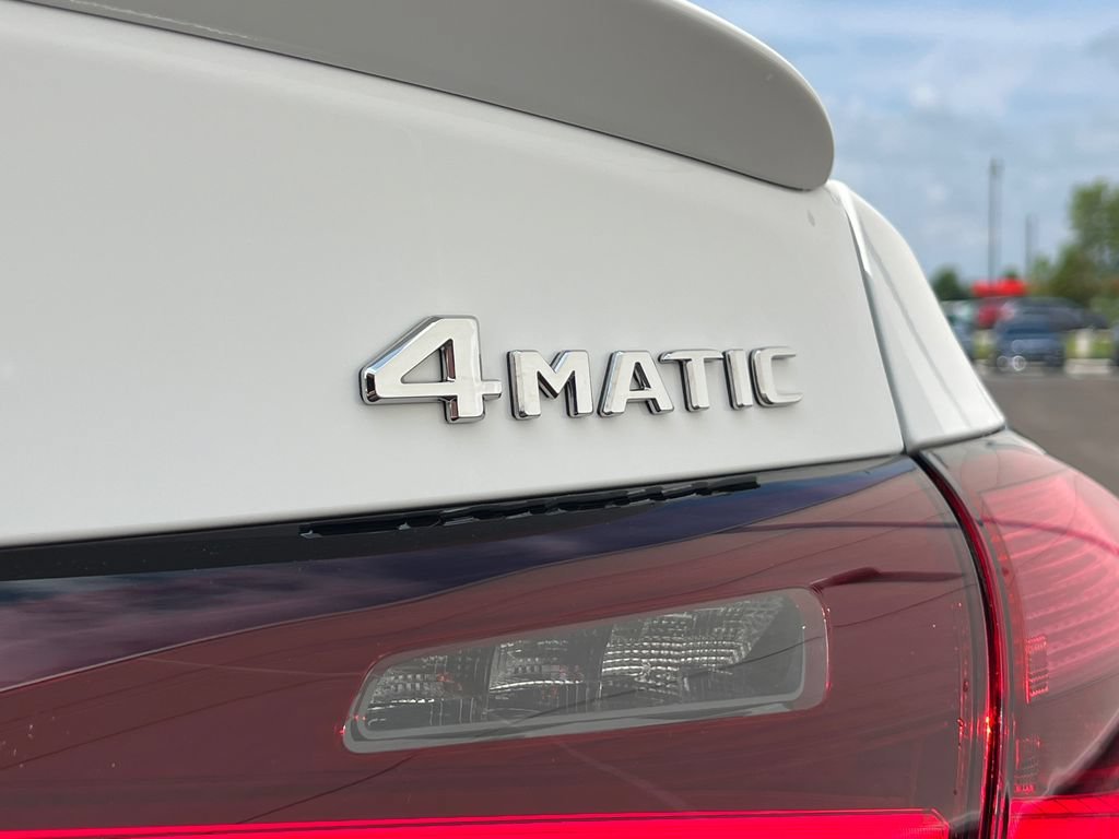 New 2026 Polar White Mercedes-Benz GLC 300 image 68