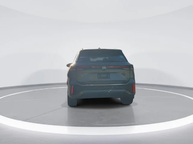Used 2025  Volkswagen 2.0T SE R-Line Black image 7
