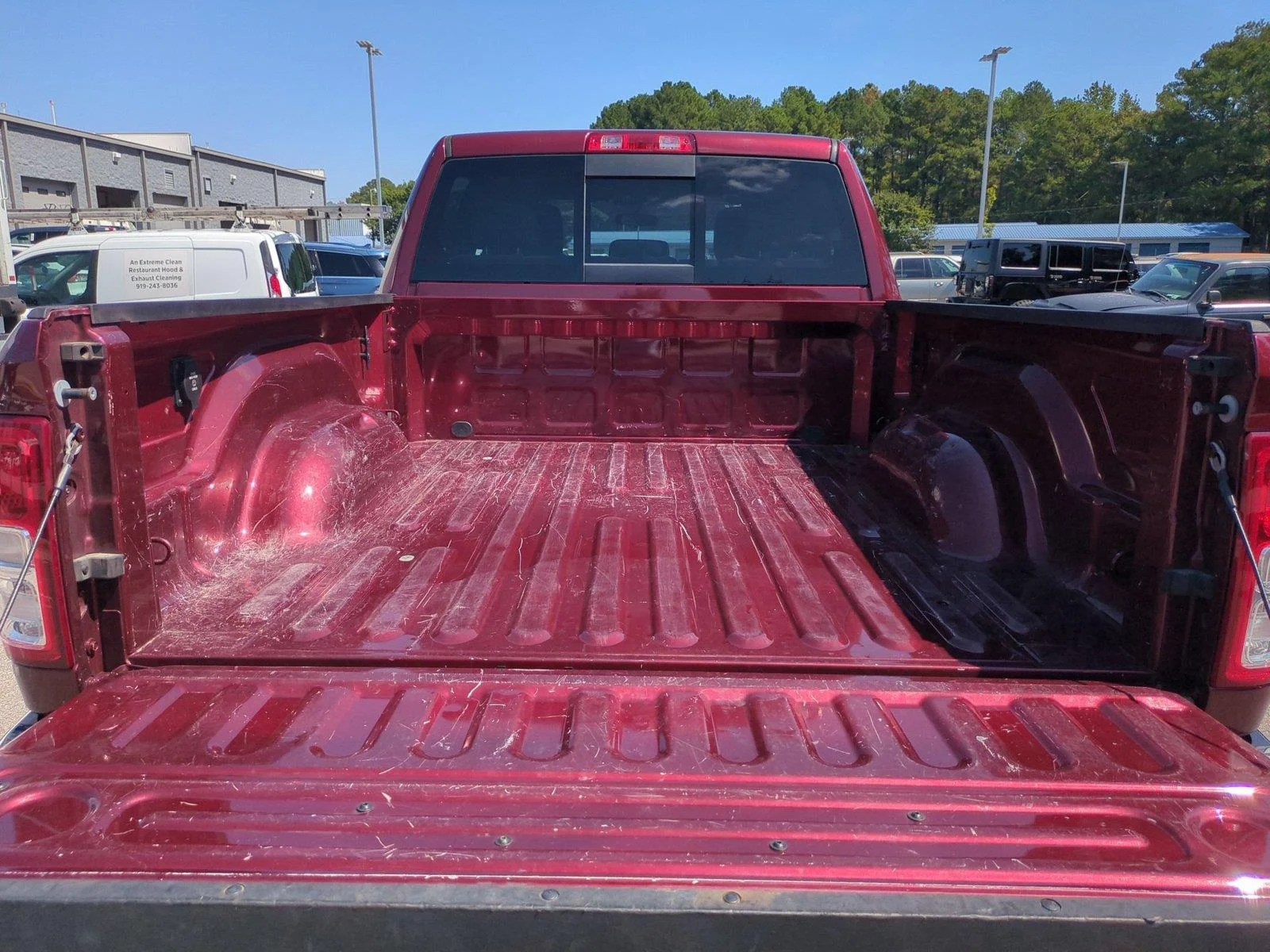 Used 2024 Delmonico Red Pearlcoat Ram Tradesman image 32