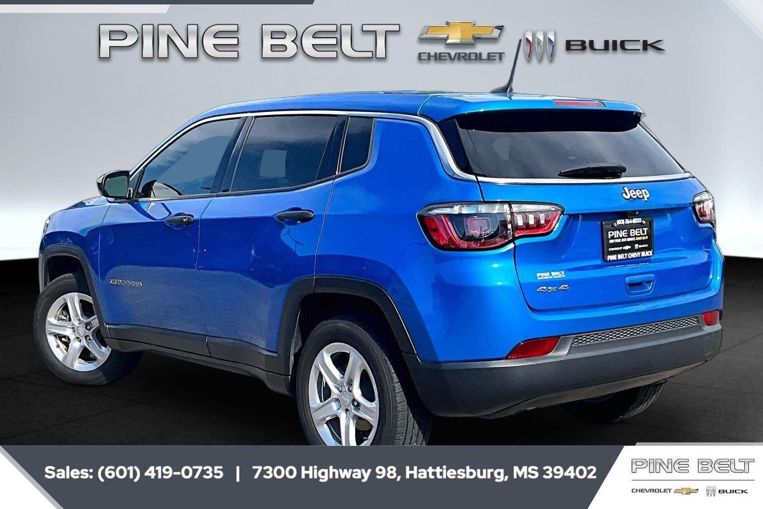 Used 2024 Blue Jeep Sport 4x4 image 2