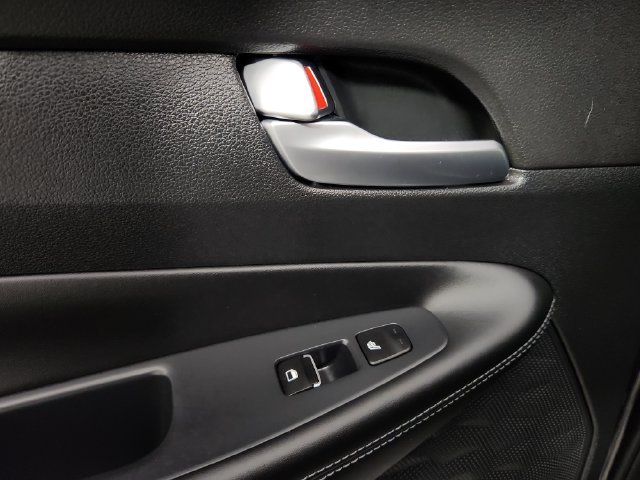 2023 Hyundai Santa Fe Limited HEV - Photo 17