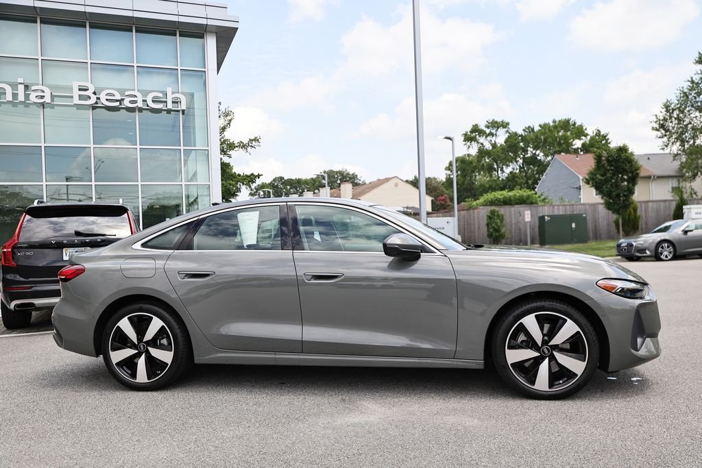 Used 2025 Gray Metallic Audi 2.0T Premium Plus image 4