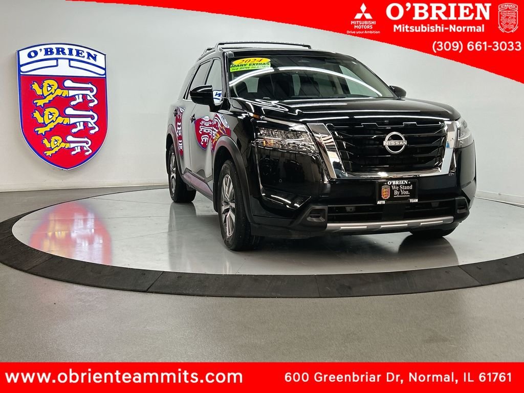 2024 Nissan Pathfinder SL 4WD's photo