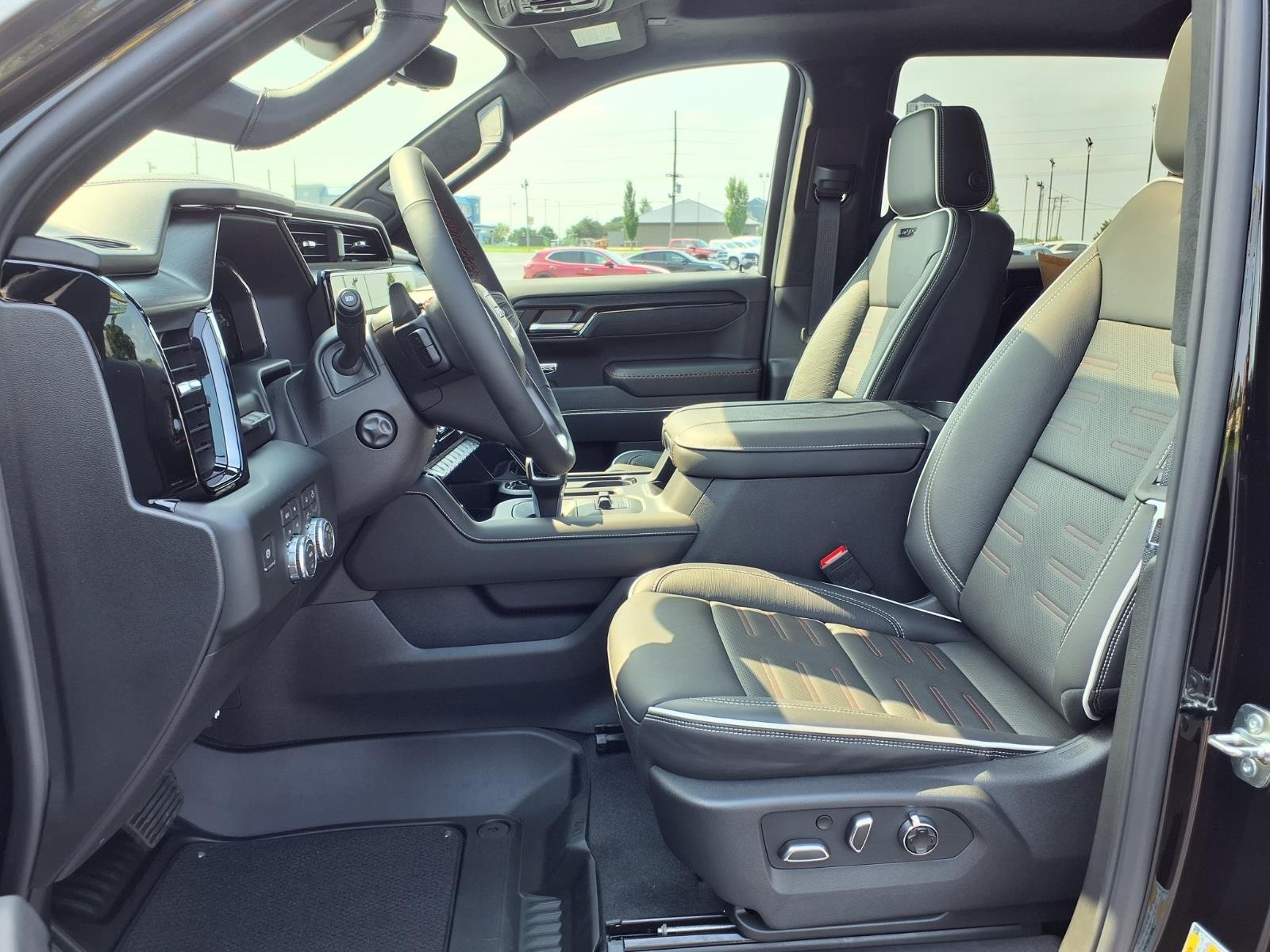 2026 GMC Sierra 1500 AT4X - Photo 14