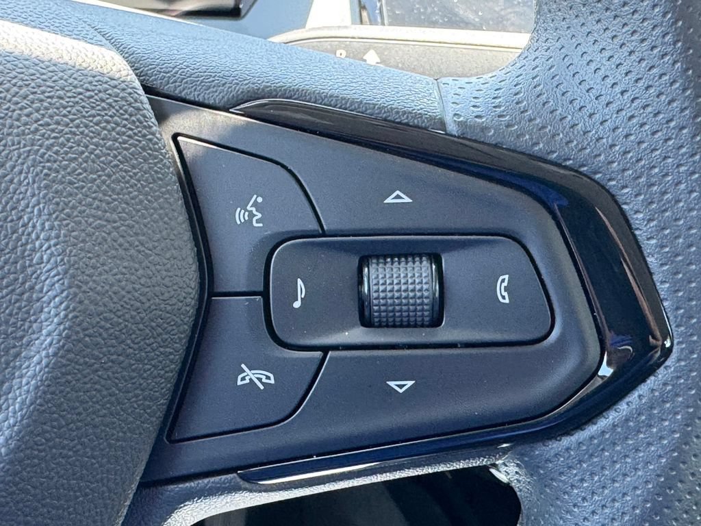 New 2027 Marina Blue Metallic Chevrolet LT image 18
