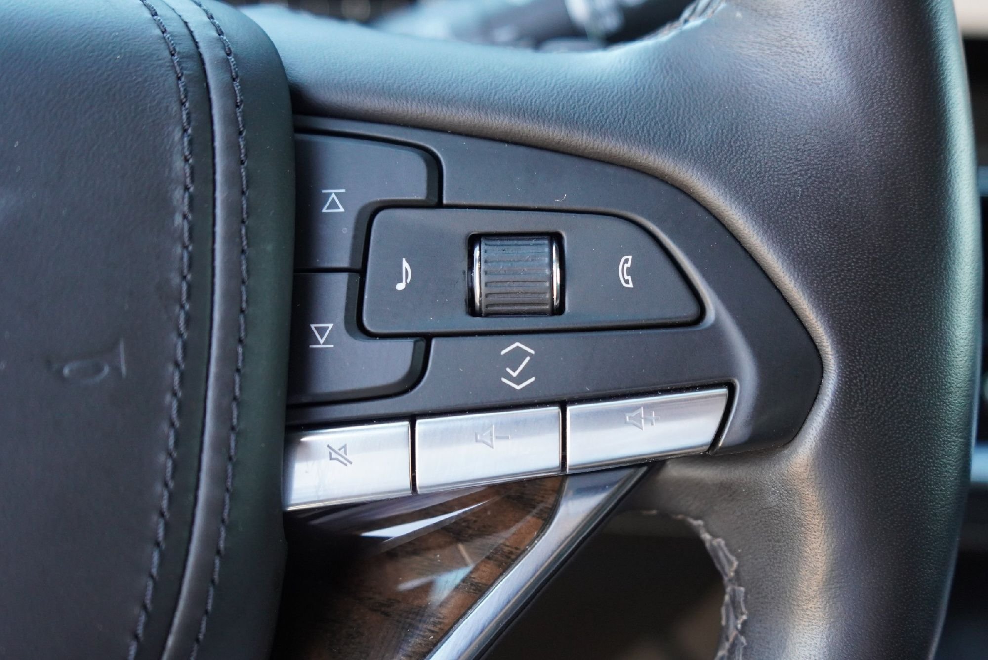 2023 Cadillac Escalade Premium Luxury Platinum - Photo 16