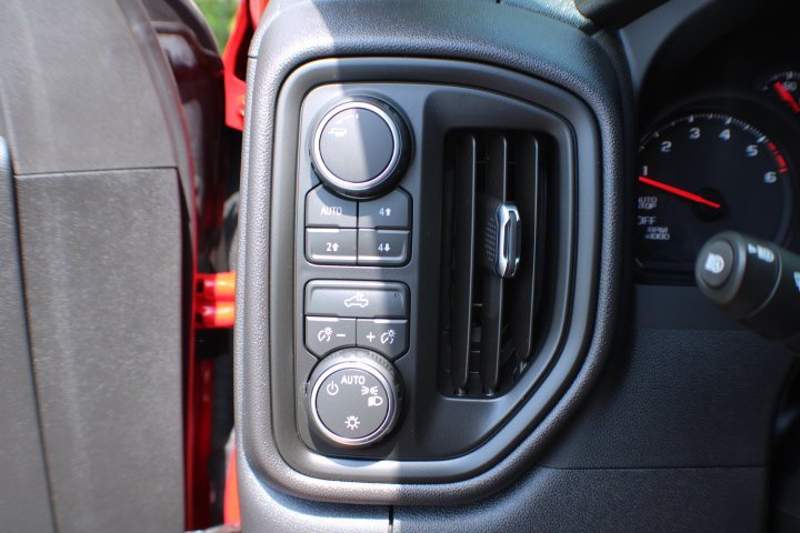 2026 Chevrolet Silverado 1500 Custom Trail Boss - Photo 7