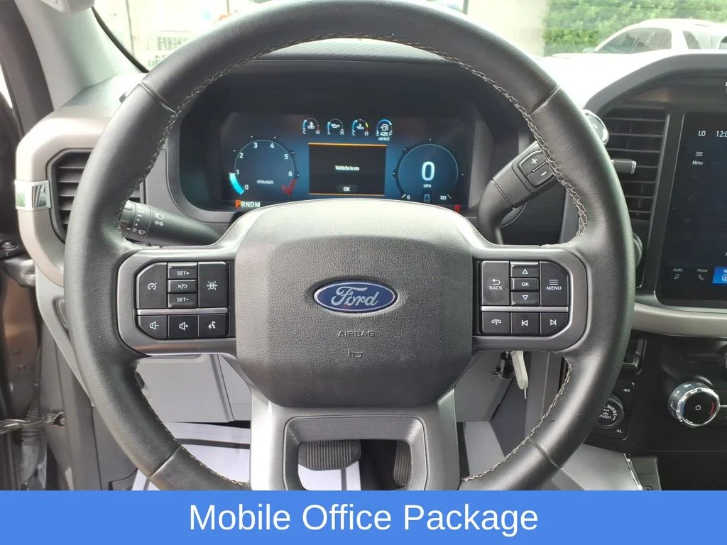 Used 2024 Gray Ford XLT image 13
