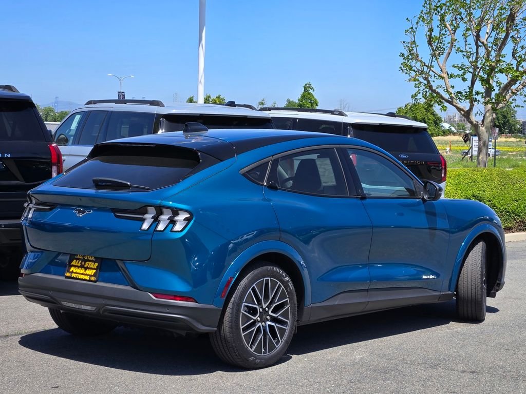 New 2026 Adriatic Blue Metallic Ford Premium image 3