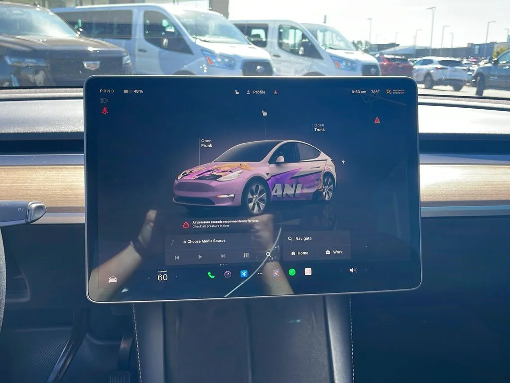 2022 Tesla Model Y Long Range - Photo 17