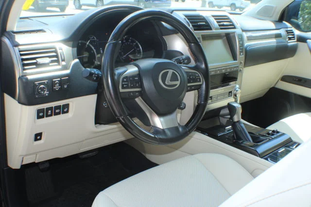 Used 2021 Black Onyx Lexus GX 460 Premium image 8