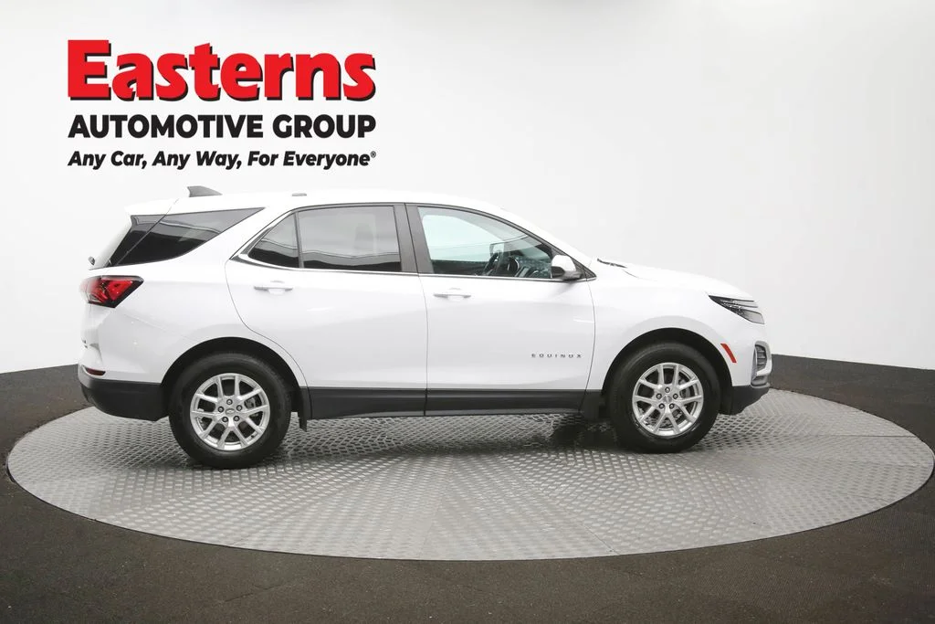 Used 2022 White Chevrolet LT image 43