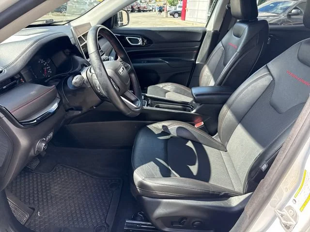 Used 2022 Bright White Clearcoat Jeep Trailhawk image 14