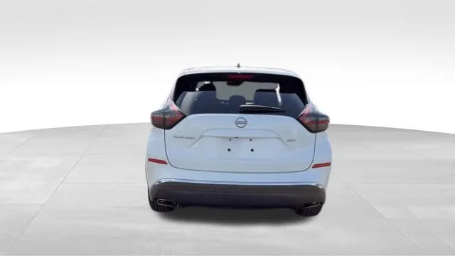 Used 2023 White Nissan S image 7