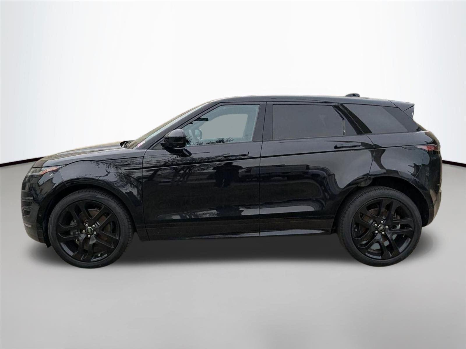 Used 2024 Santorini Black Metallic Land Rover Dynamic SE image 5