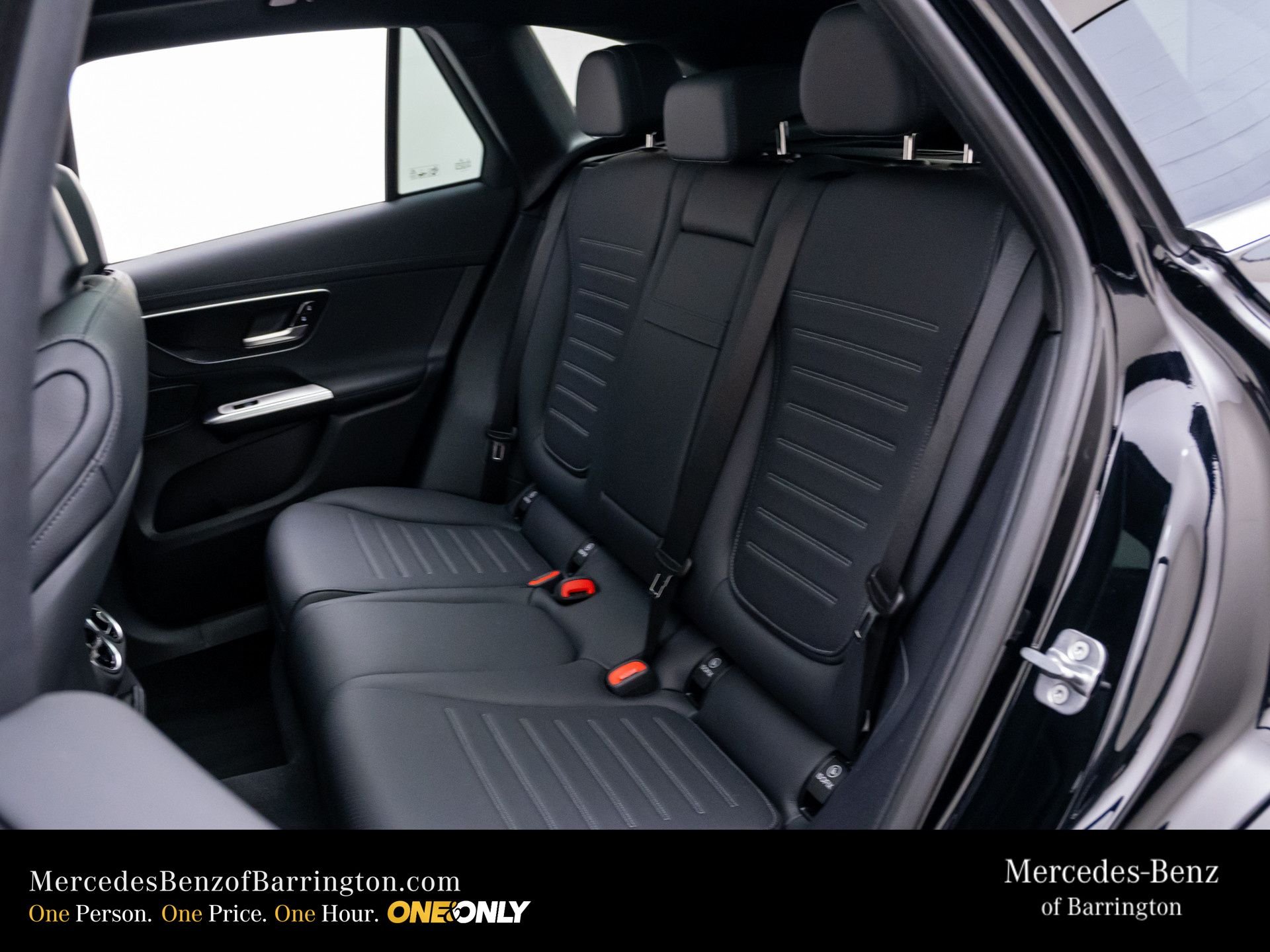 New 2026 Black Mercedes-Benz GLC 300 image 19