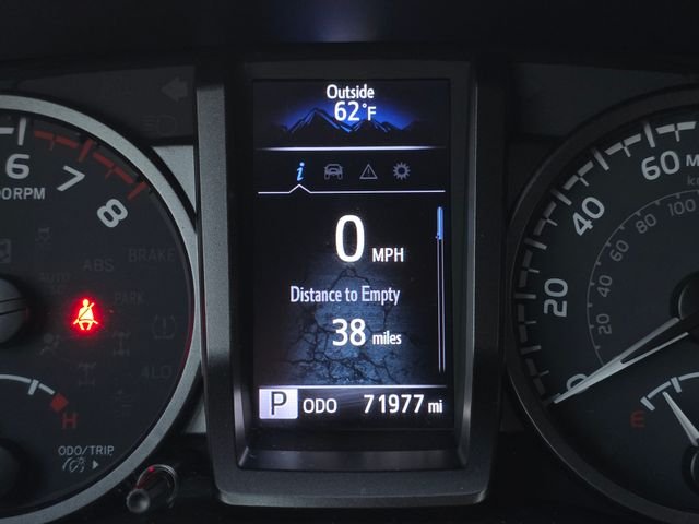 Used 2022 White Toyota TRD Off-Road image 29