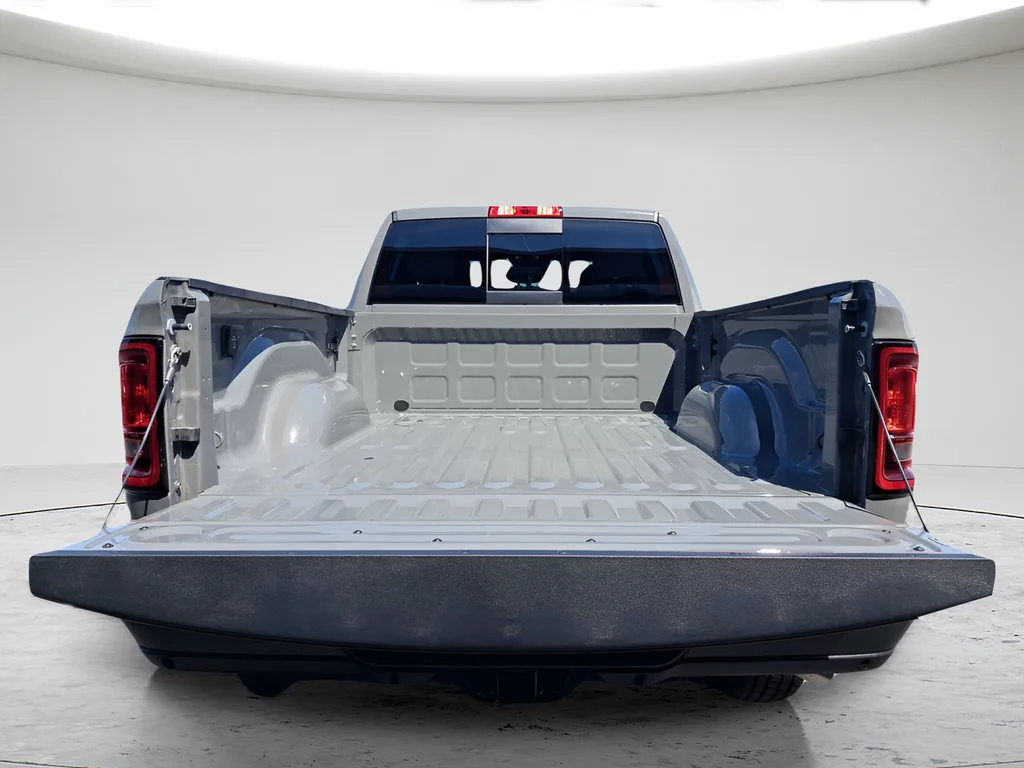 New 2026 White Ram Tradesman image 27