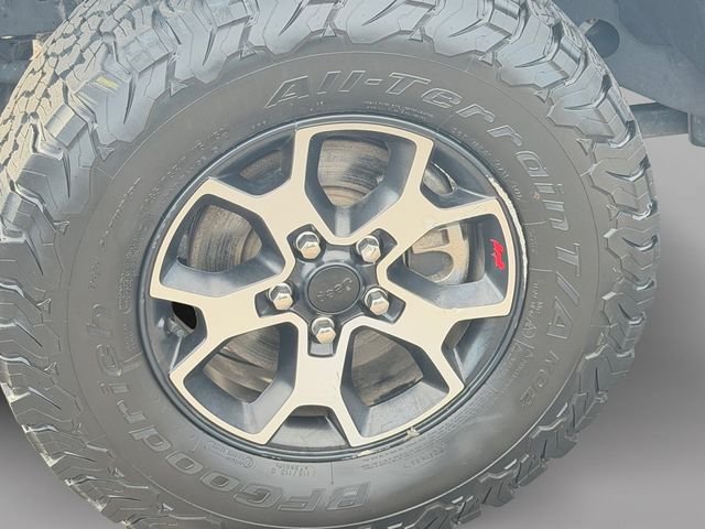 Used 2023 White Jeep Rubicon image 10