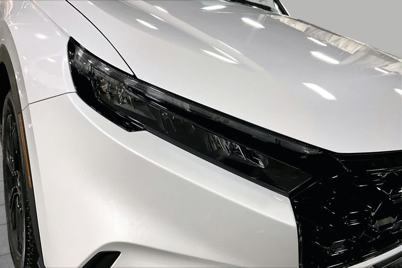 Used 2026 Platinum White Pearl Honda Sport Touring image 28
