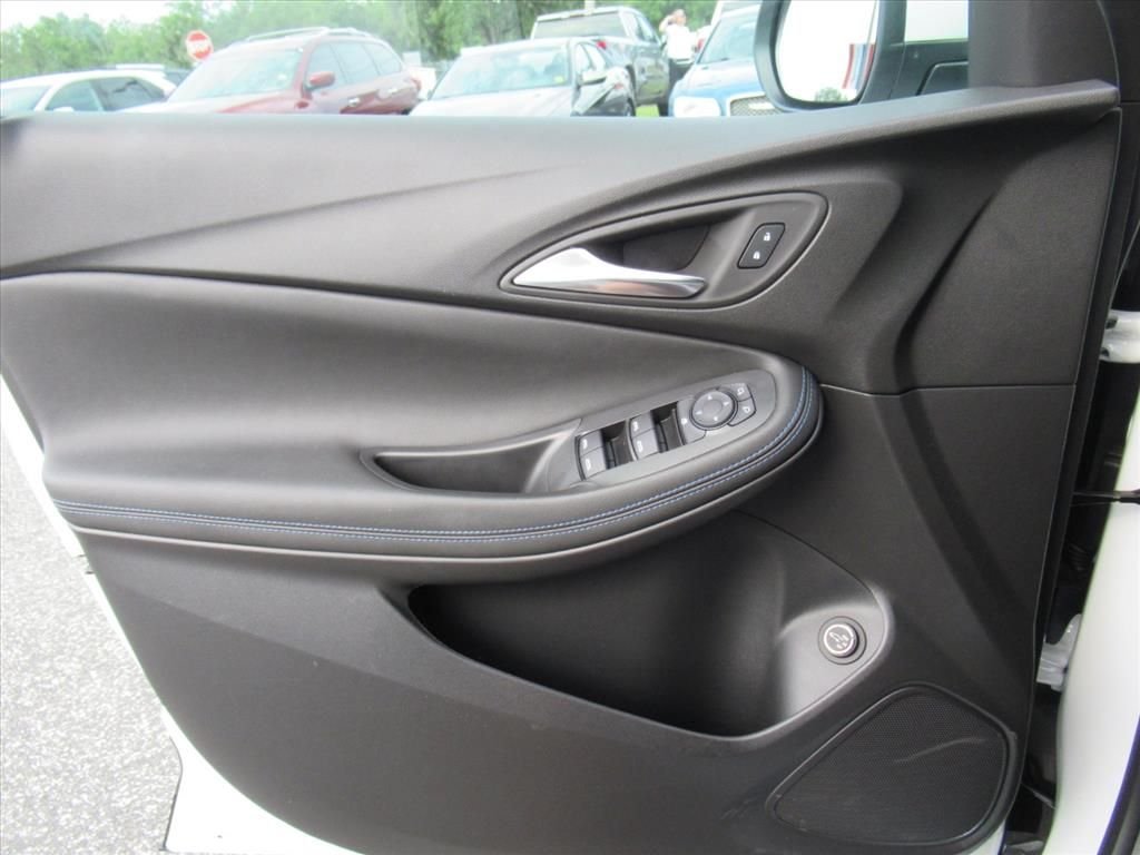 Used 2026 White Buick Sport Touring image 19