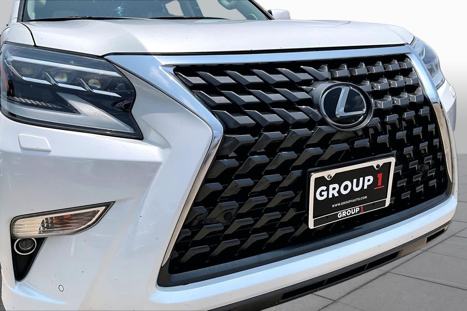 Used 2021 Starfire Pearl Lexus Premium image 29