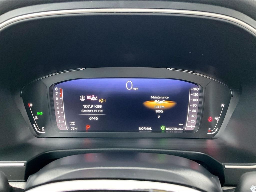 Used 2023 Lunar Silver Metallic Honda Elite image 25