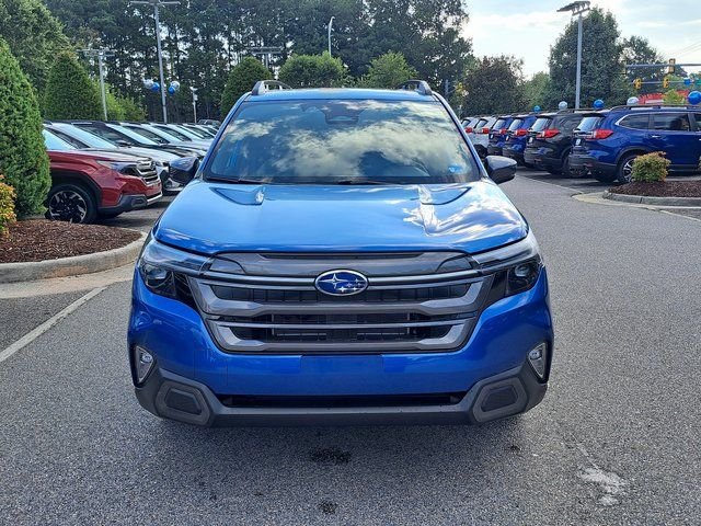 New 2026 DAYBREAK BLUE PEARL Subaru Limited Hybrid image 2