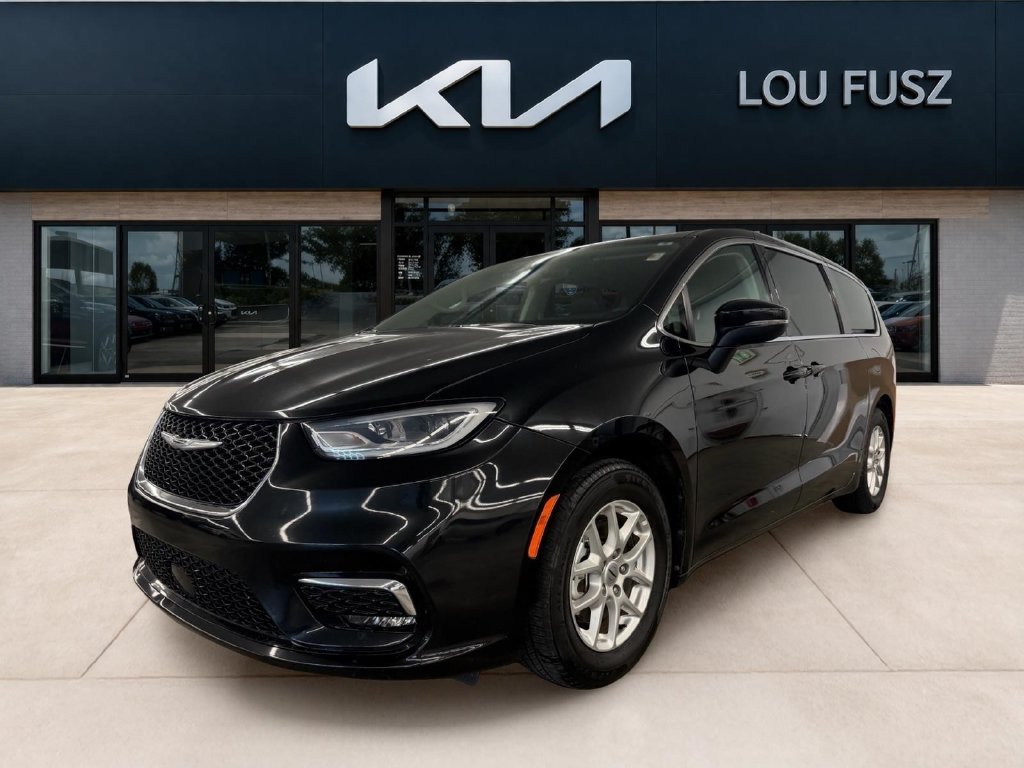 2023 Chrysler Pacifica