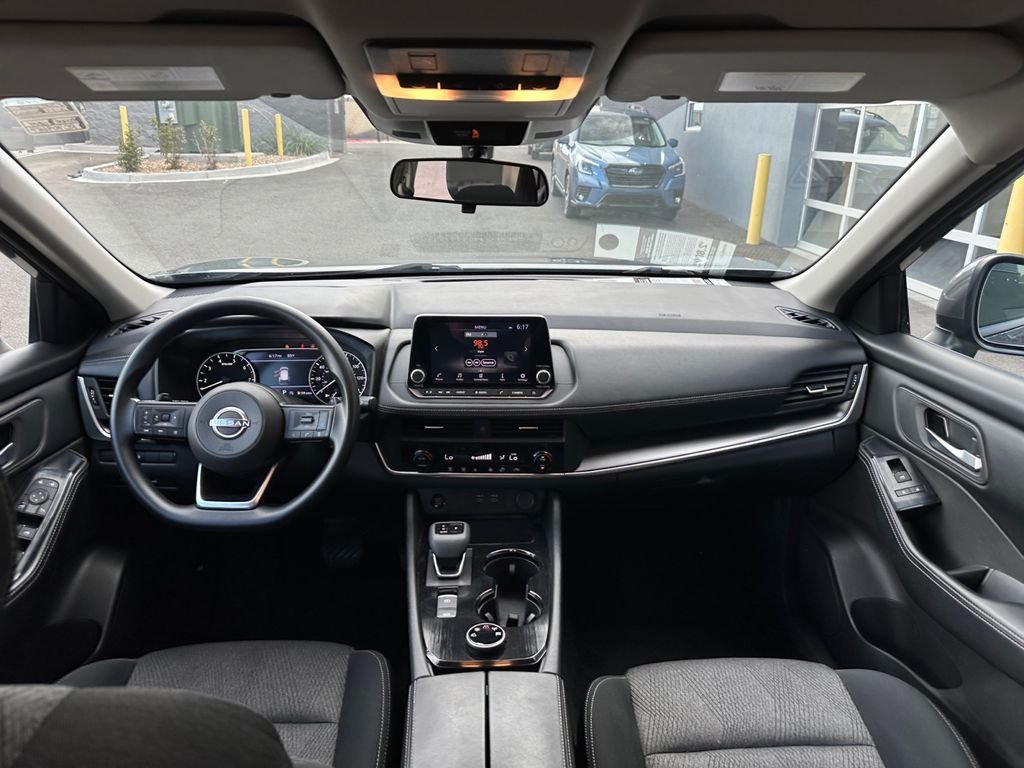 Used 2024 Gray Nissan SV image 19