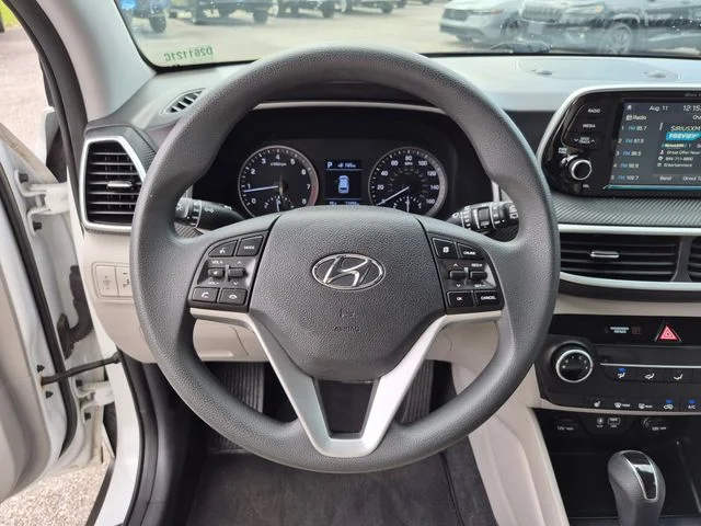 Used 2021 White Hyundai Value image 11