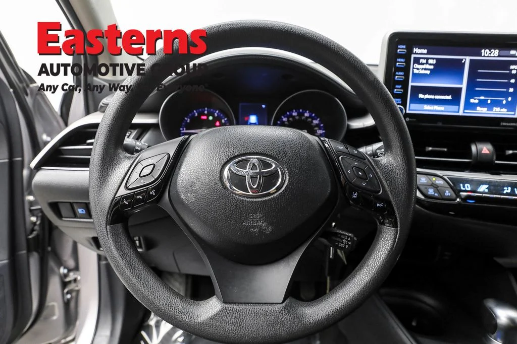 Used 2020 Silver Toyota LE image 10