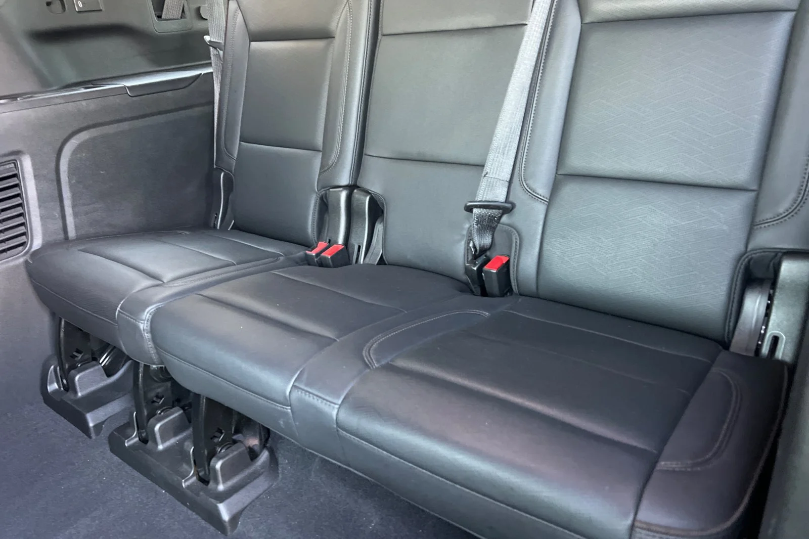 Used 2021 SATIN STEEL METALLIC Chevrolet High Country image 15