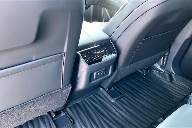 New 2027 BLACK OBSIDIAN INFINITI LUXE image 32