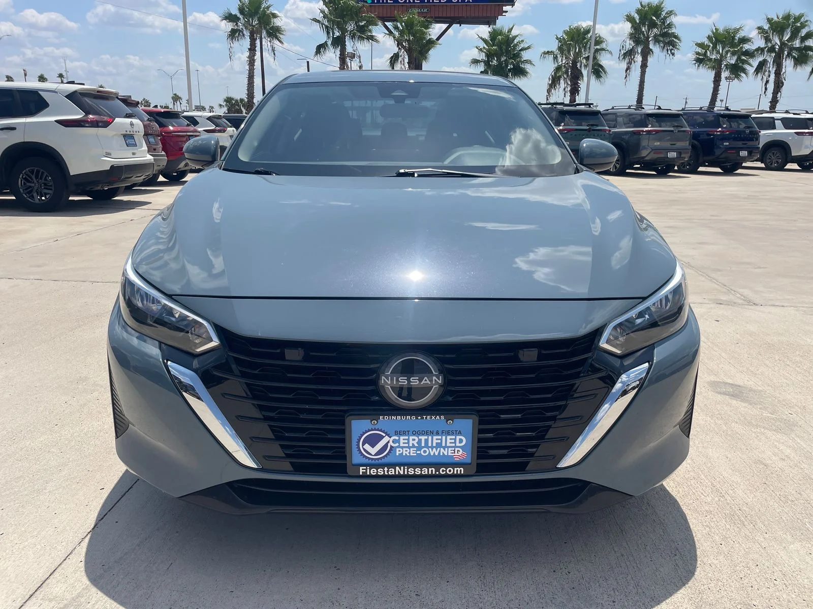 Used 2025 Gray Nissan SV image 8