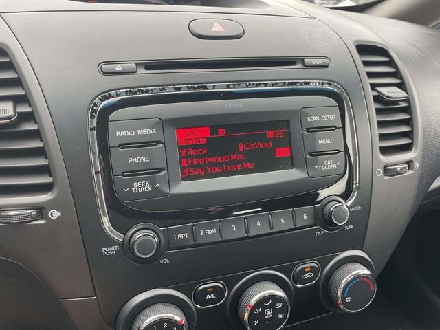 Used 2018 Aurora Black Kia LX image 27