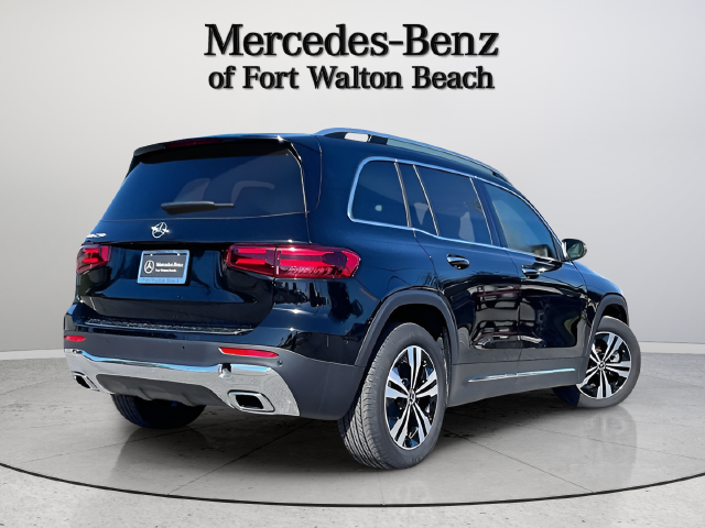 Used 2025 Black Mercedes-Benz GLB 250 image 5